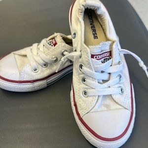 Converse - kids never worn